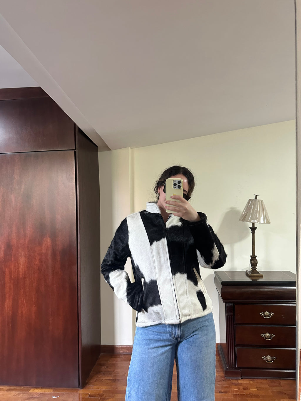 COWHIDE JACKET